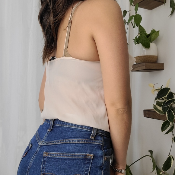 H&M cream ruffle cami - Picture 2 of 7